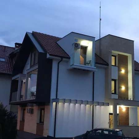 Luxury 88 斯梅代雷沃