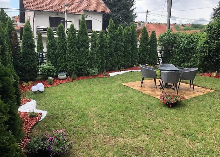 Hotel Luxury 88 Semendria